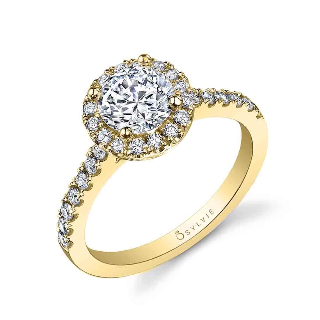 Chantelle Round  Classic Halo Engagement Ring