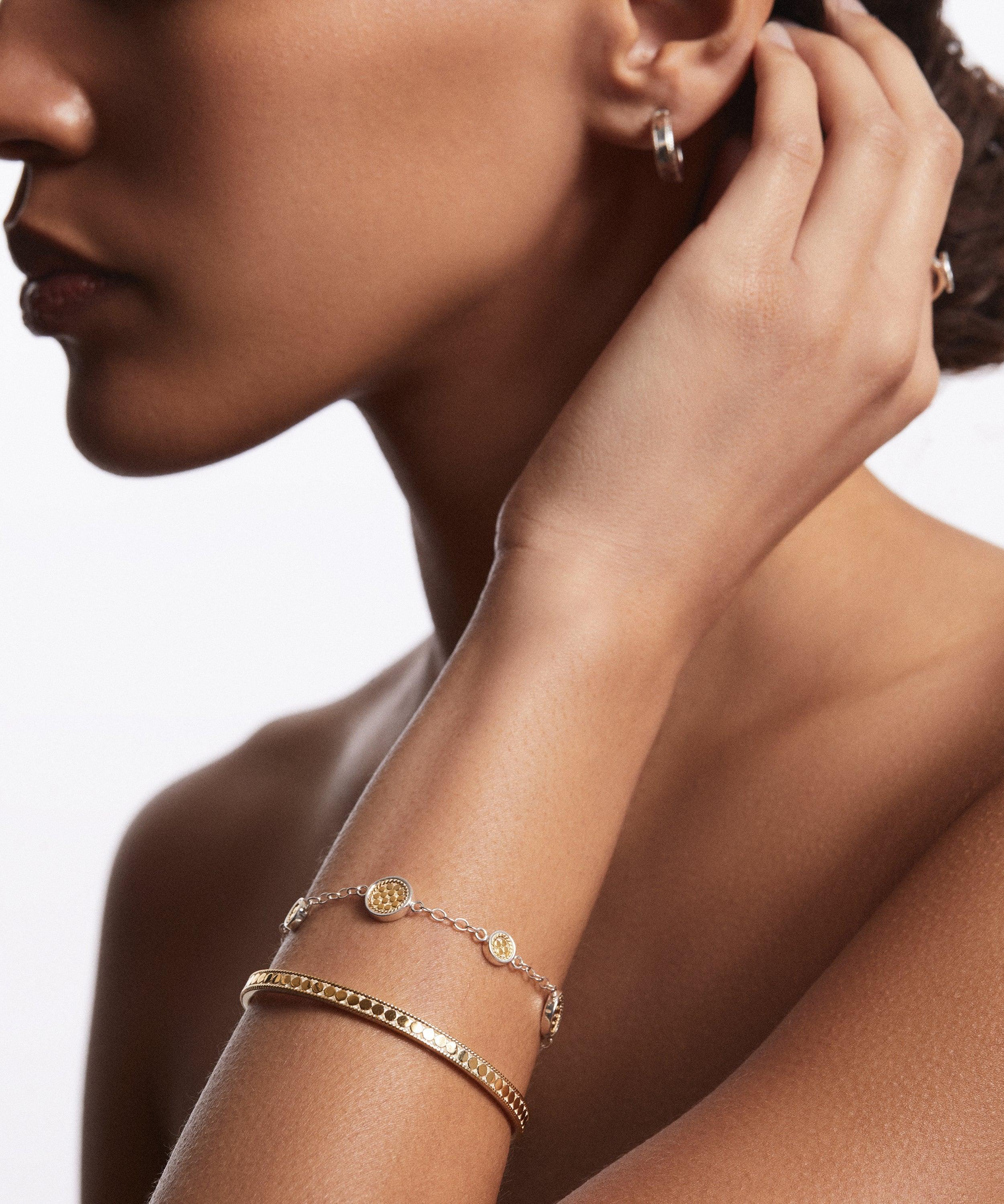 Classic Station Bracelet