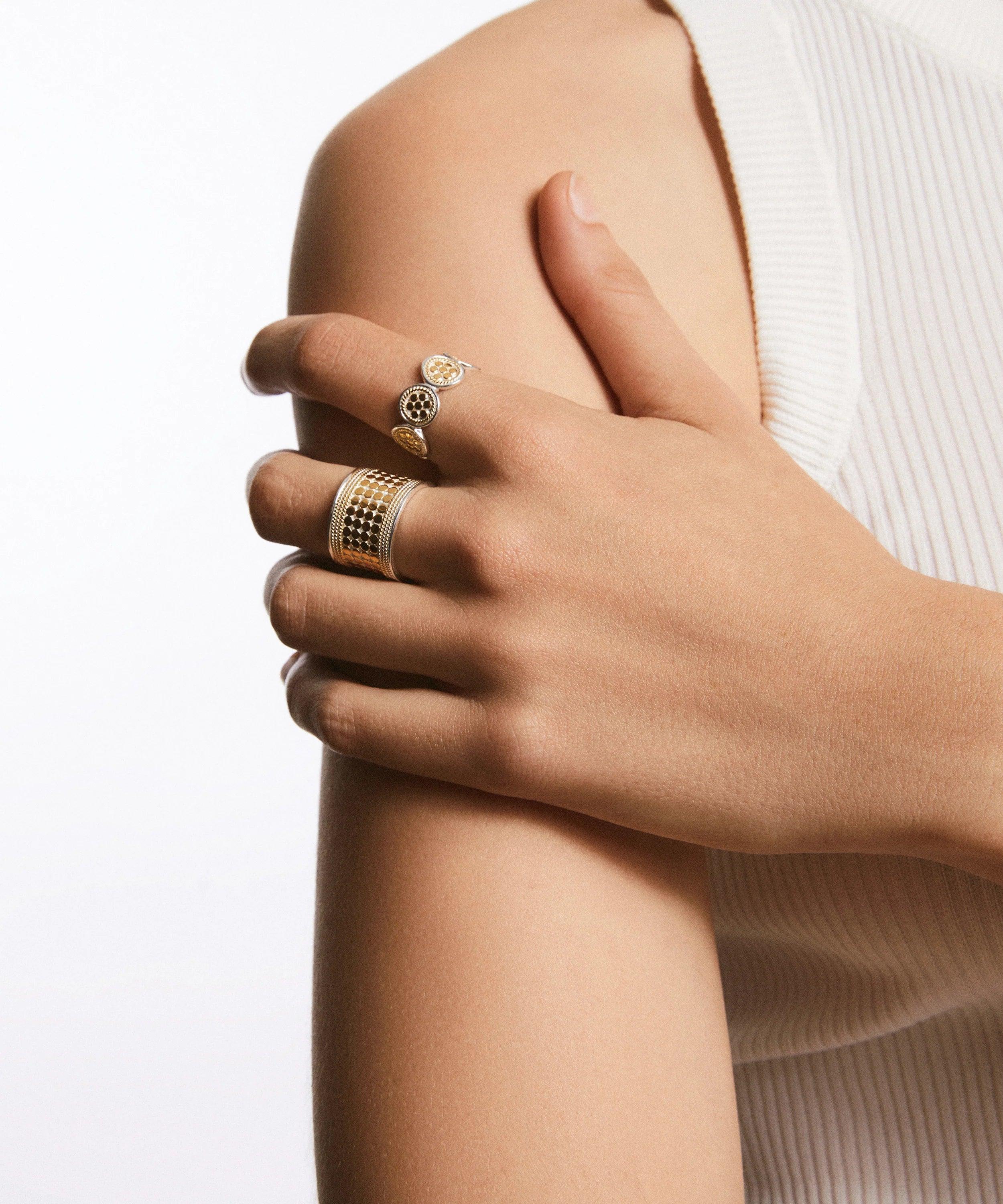 Classic Multi Disc Ring