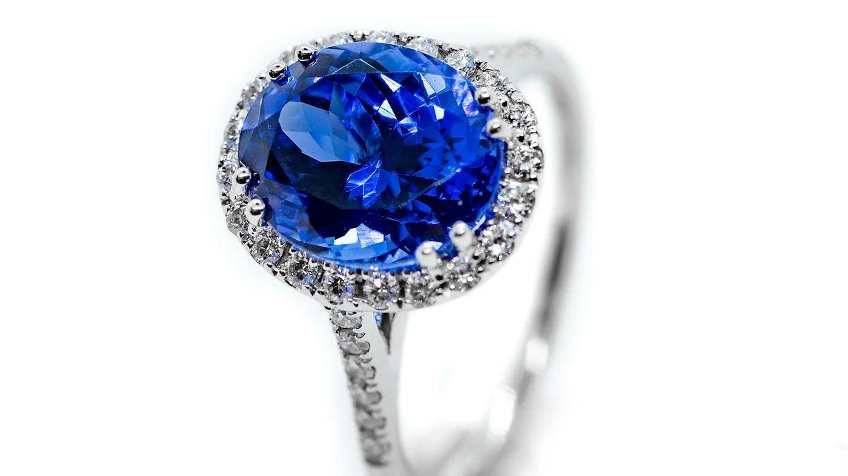 Tanzanite & Diamond Ring