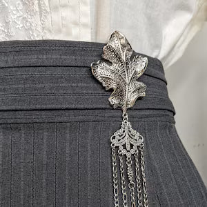 Unconventional Ways to Wear Jewelry